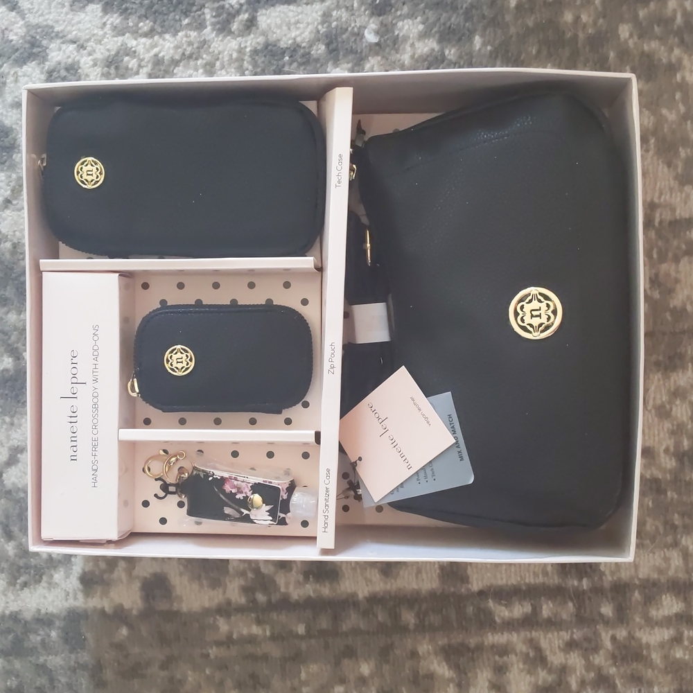 NWT NANETTE LEPORE, Vegan 4PC, Crossbody, Phone, Sanitizer, Coin Wallet Gift Set